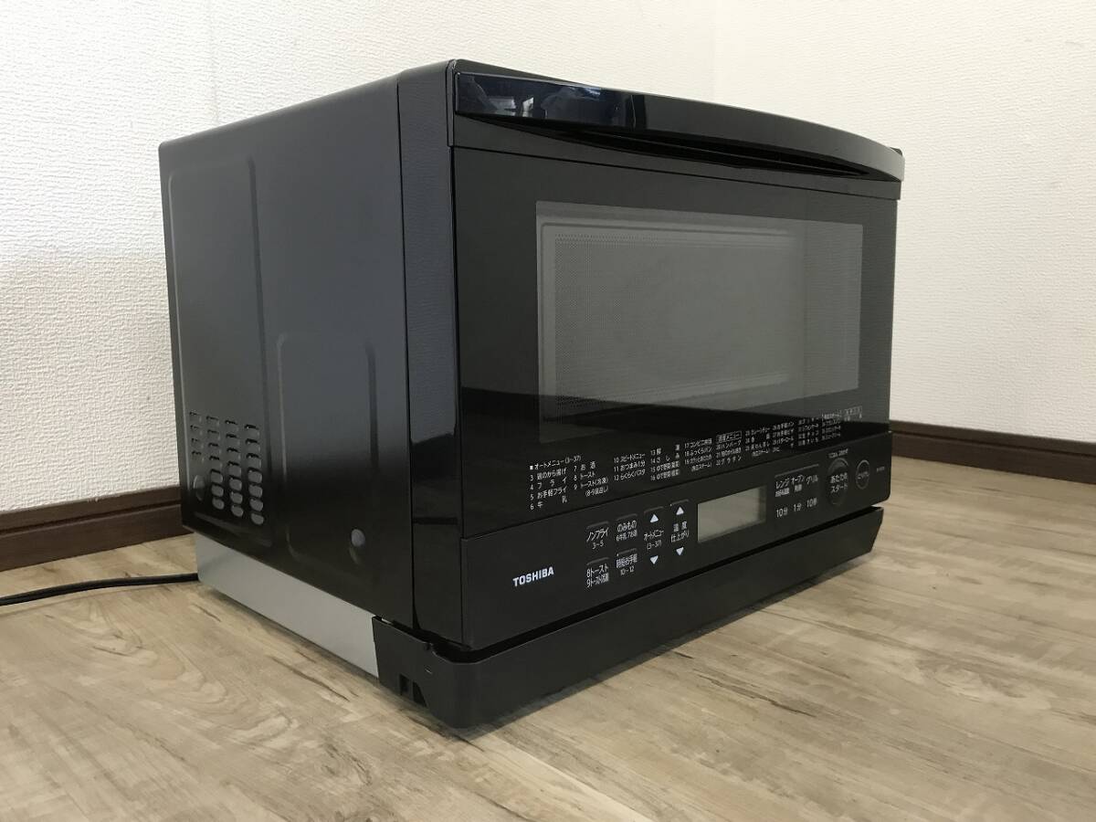 ID5251: 2022年製 東芝 ER-XD70 電子レンジ 中古 簡単操作 解凍 温め 神奈川県相模原市_画像1