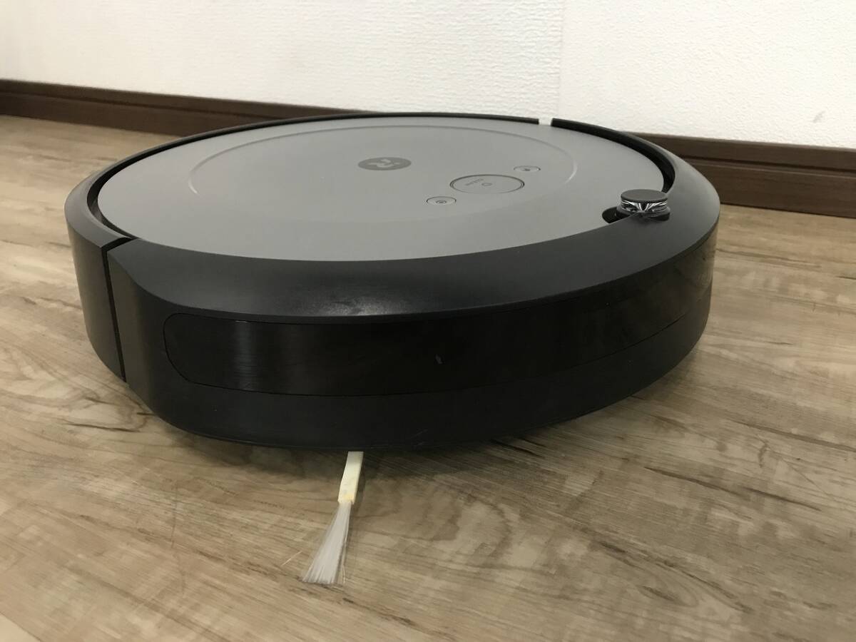 ID5253: roomba i2 automatic vacuum cleaner robot vacuum cleaner a little scratch dirt equipped Kanagawa prefecture Sagamihara city iRobot