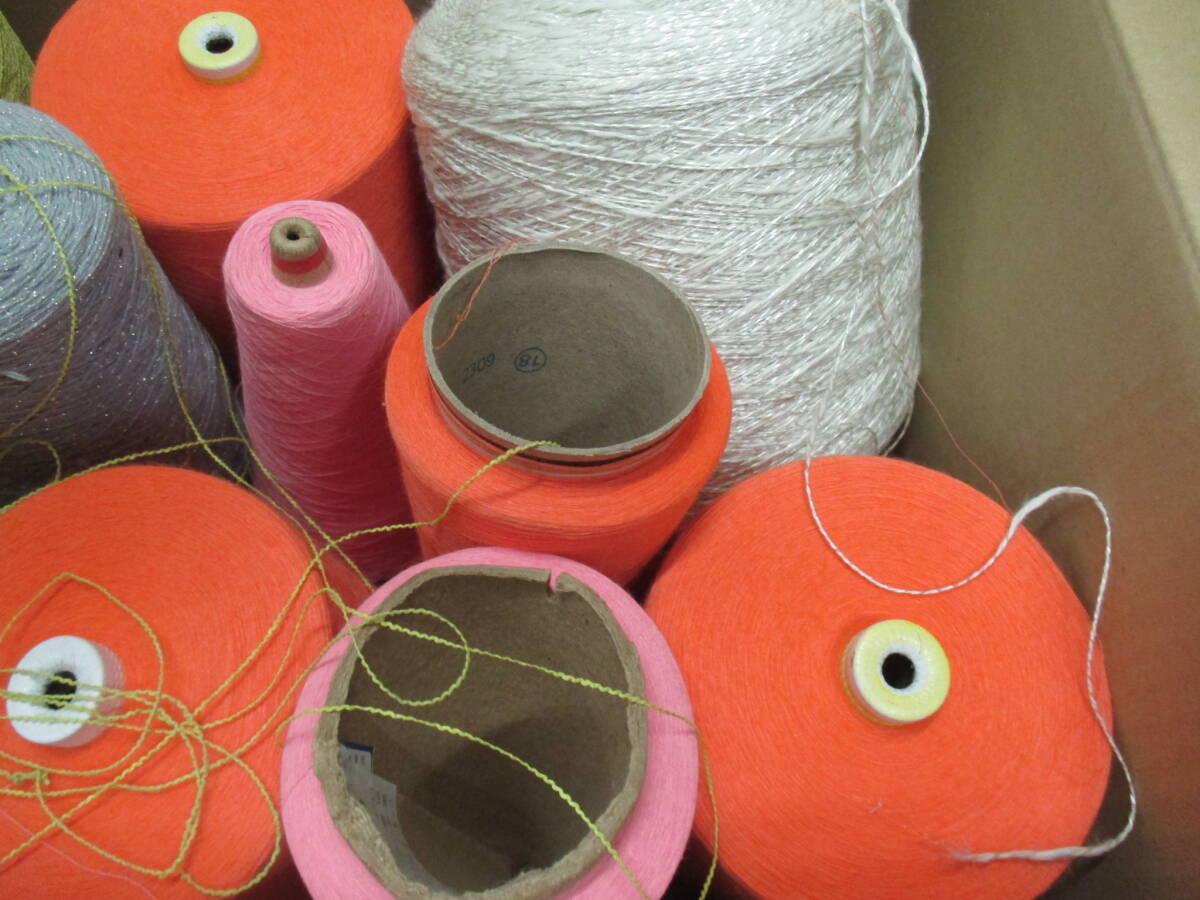 1733 糸 ◆ 糸いろいろ 少々汚れあり 詳しい混率はわかりません。(注) ◆ 編み物などにの画像3