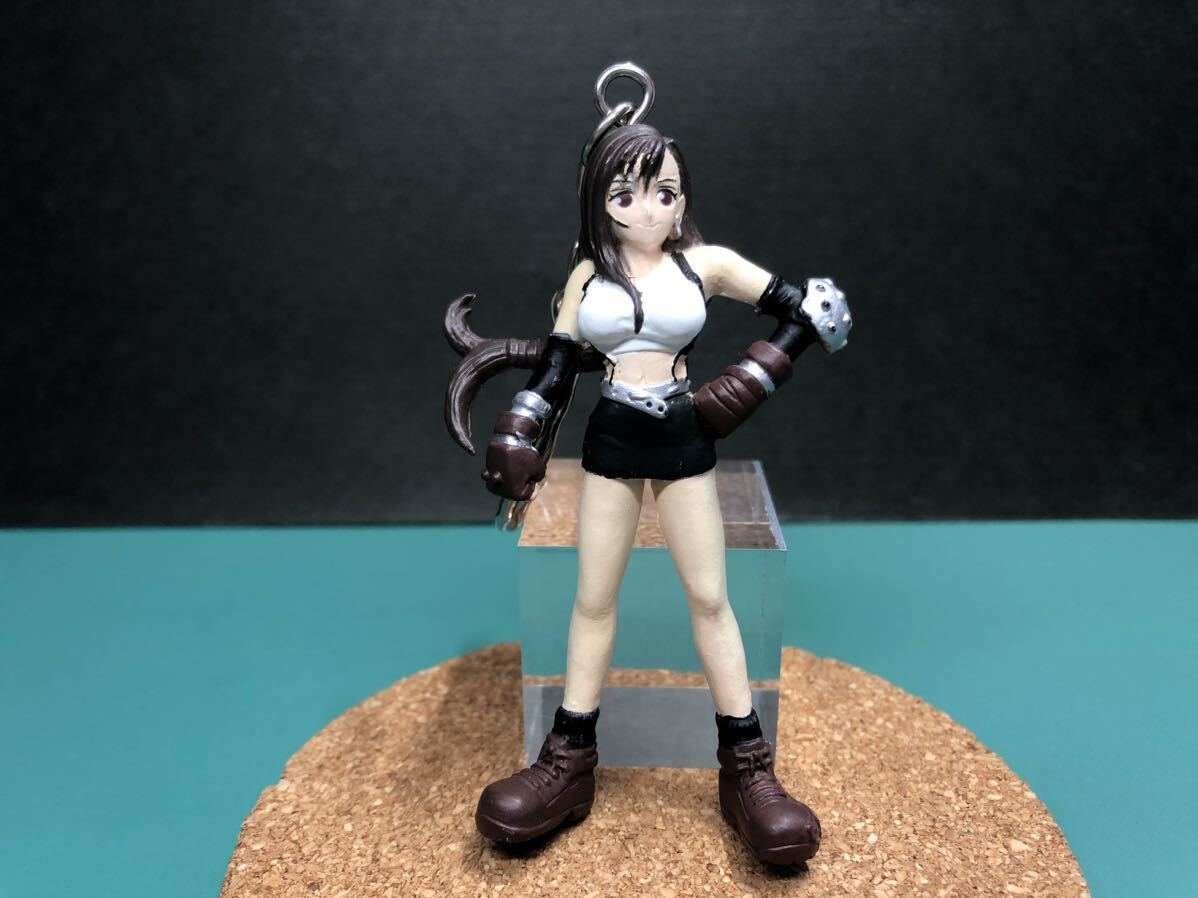 【ティファ・ロックハート】FINAL FANTASY VII フィギュアキーホルダー2 コンビニ愛テム バンプレスト ファイナル ファンタジー FF7の画像1