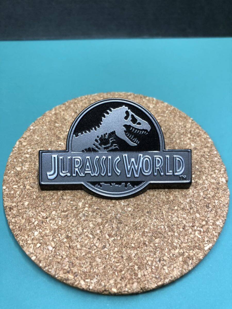 メタコレ ジュラシック・ワールド ロゴコレクション ダークグレイ JURASSIC WORLD 重し ペーパーウエイトの画像1