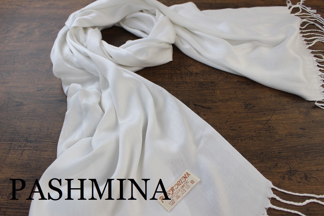 新品 中薄手【パシュミナ Pashmina】無地 ホワイト WHITE 白 Plain 大判 ストール カシミア100% Cashmere 訳ありの画像1