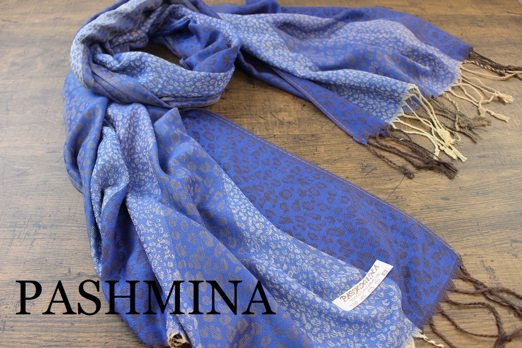 新品 中薄手【パシュミナ Pashmina】レオパード柄 ヒョウ柄 ブルー系グラデーション 青 BLUE 大判 ストール カシミア100% Cashmere 訳ありの画像1