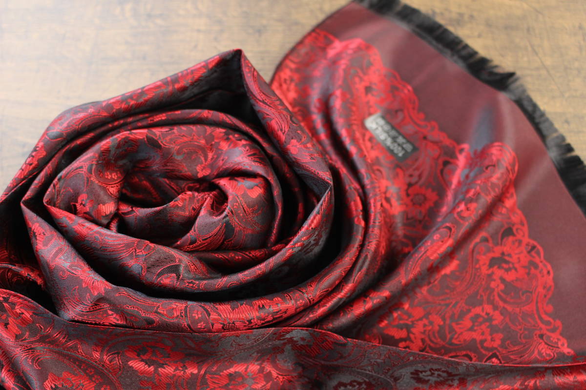 新品 薄手【シルク100% SILK】ペイズリー花柄 シャインレッド 赤 S.RED 大判 ストール/スカーフの画像2