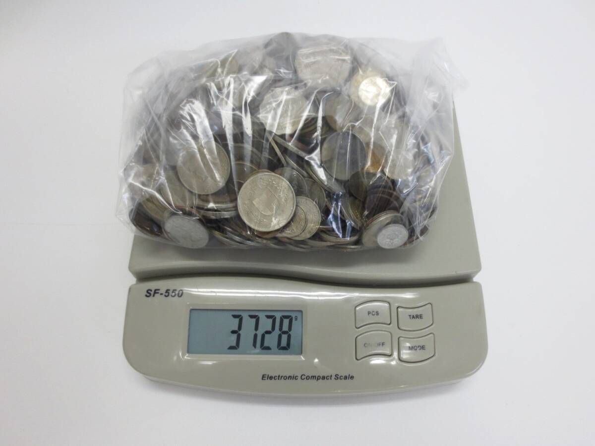 【4-184】 外国銭 コイン 硬貨 おまとめ アメリカ カナダ 中国 韓国 など 総重量約3.7kgの画像8