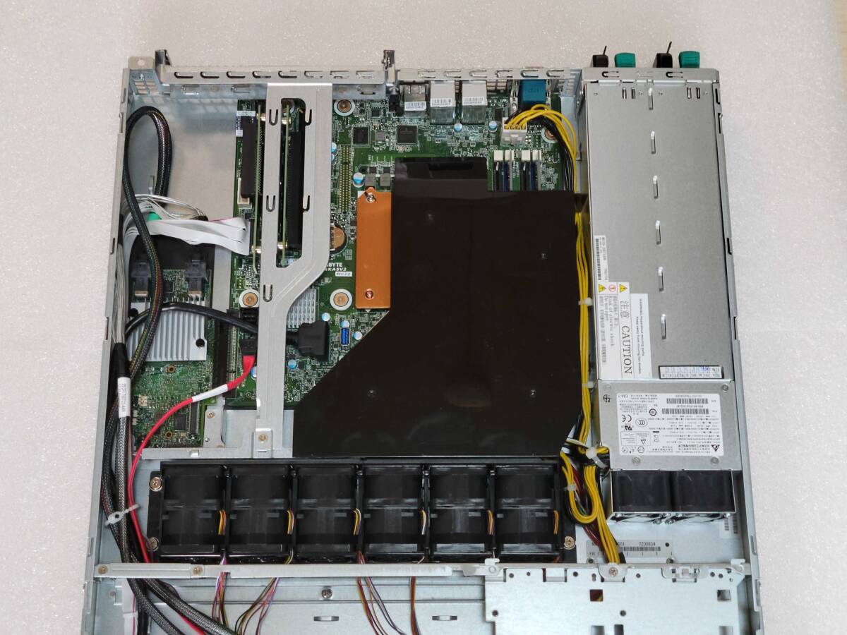 HITACHI RS110 AN (Express5800 R110h) Xeon E3-1220v5 8GB 300GB x2 Windows Server 2016 Standard 動作品の画像5