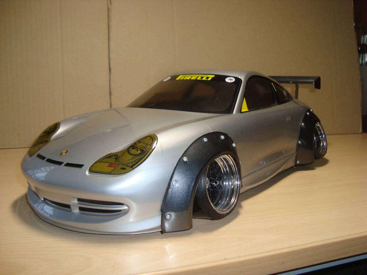 タミヤ　ポルシェGT3　ワークスフェンダー仕様　新品塗装済み。