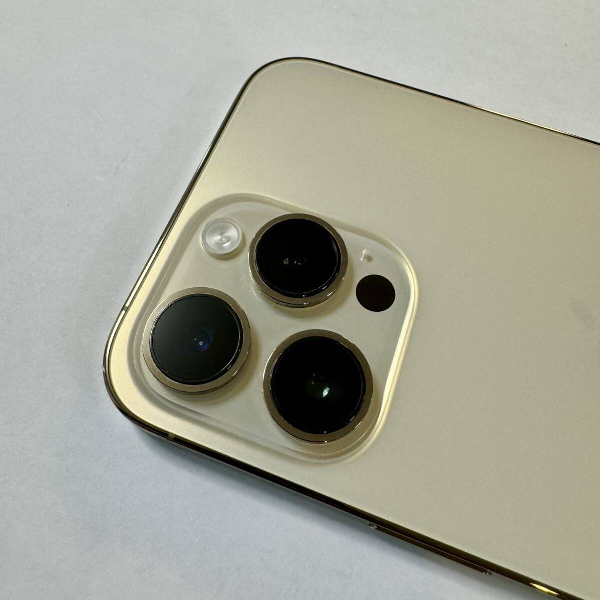 【美品・元箱付き】 iPhone 14 Pro Max 256GB ゴールド SIMフリーの画像8