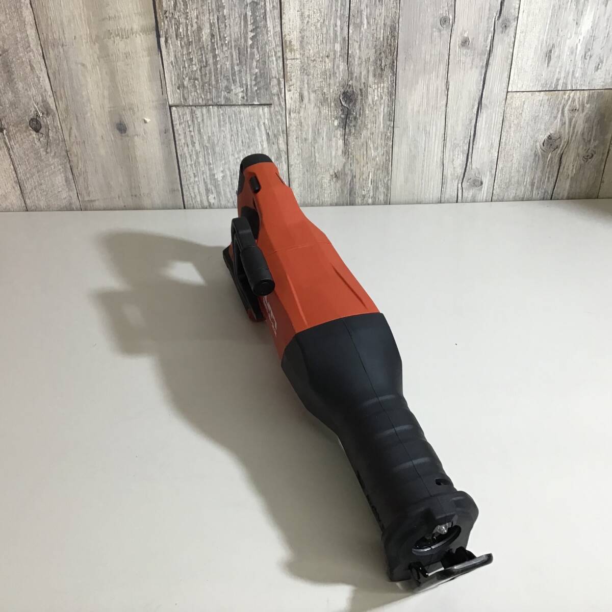 【中古品】 【美品】HILTI ヒルティ SR6-22 レシプロソー セーバーソー コードレス ★即決価格★送料無料★の画像6