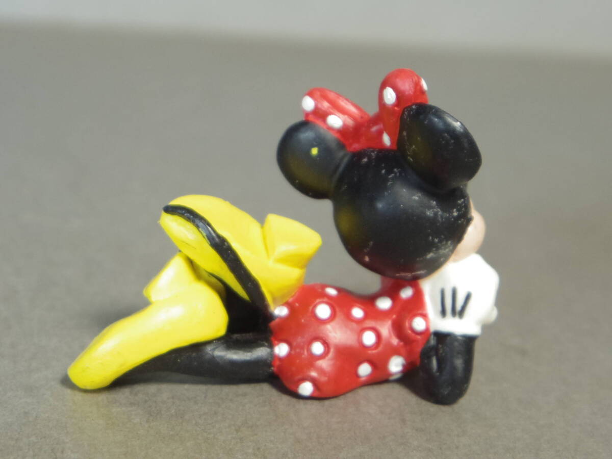  Disney Minnie Mouse PVC figure polka dot ....