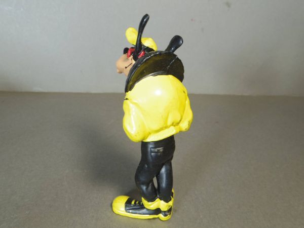  Disney Goofy PVC figure hip-hop yellow color shirt BULLYLAND