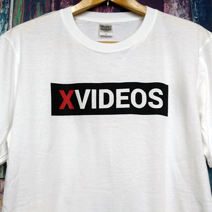 送込　X VIDEOS　エックスビデオ　半袖Tシャツ　白色　Mサイズ_画像1