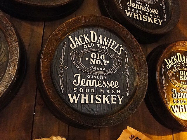 ジャックダニエル ウイスキー樽型ウォールオブジェ ■ アメリカ雑貨 アメリカン雑貨 木製看板 パブ 外国 barの画像8