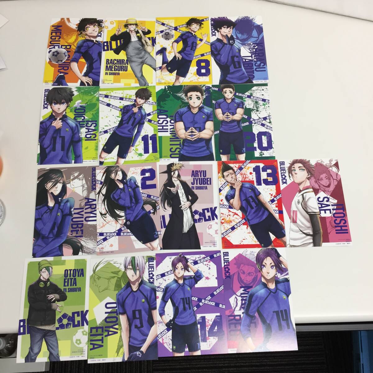 ブルーロック 馬狼 TSUTAYA 特典 イラストカード セット Yahoo!オークション - ブルーロック イラスト カード セット