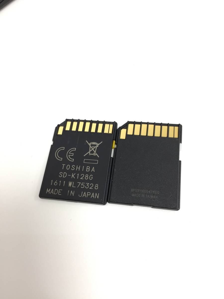 ◆SDカード 128GB 2枚セット TOSHIBA SDXC SanDisk Ultra PLUS メモリカード 【24/0412/0の画像2