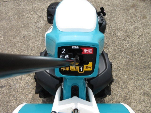 栃木 クボタ 管理機 TRS60 陽菜 耕うん 耕運機 作業機 畑 6.2馬力 ガソリン エンジン 尾輪 約550ｍｍ 正転 逆転 後進 美品 ■4124042902の画像6