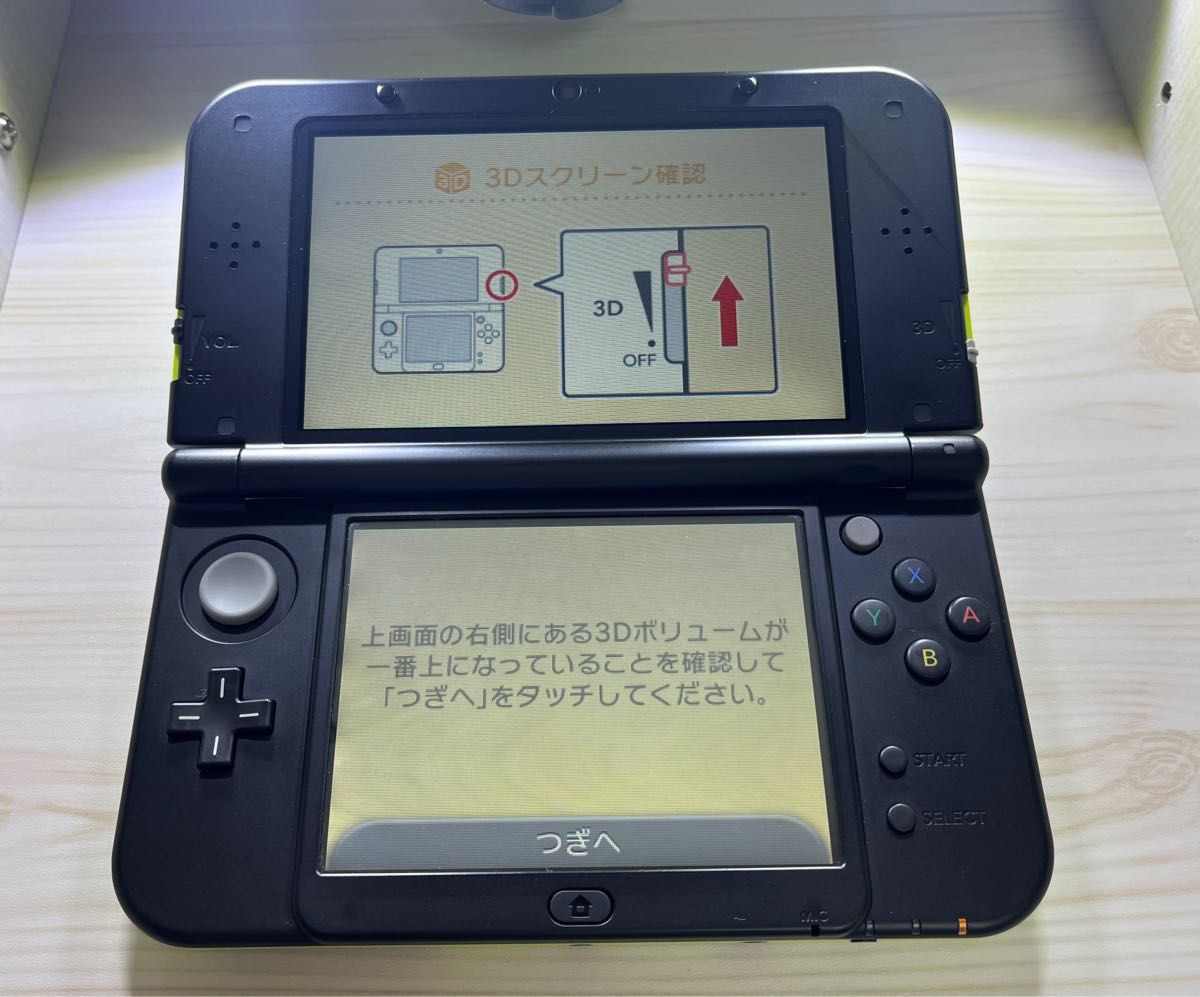 Newニンテンドー3DS LL ライム×ブラック