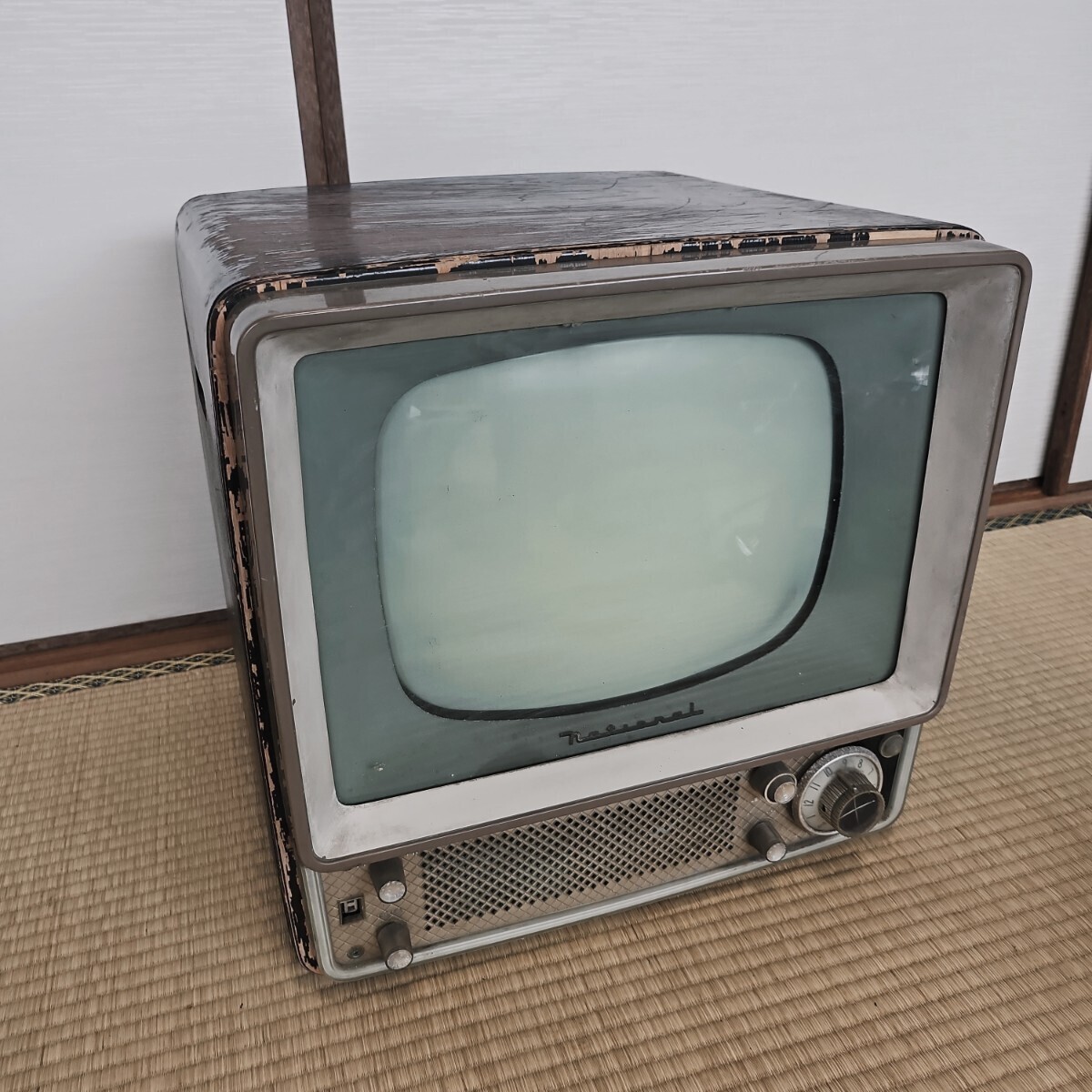 昭和レトロ national ナショナル 真空管テレビ ブラウン管 テレビ 当時物 希少 インテリアの画像1