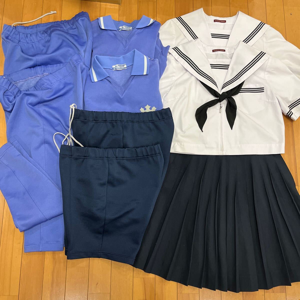 3 5 コスプレ衣装 夏 制服上下セット VICTORY ジャージ 上下セット ハーフパンツ 中学の画像1