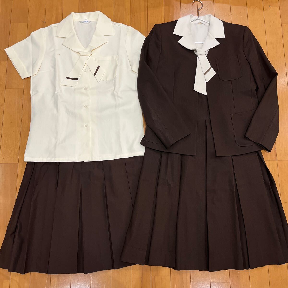 4 4 0 コスプレ衣装 夏 冬 制服 上下セット ブレザー ジャンバースカート 長袖ブラウス 半袖ブラウス 夏スカート 四日市商業_画像1