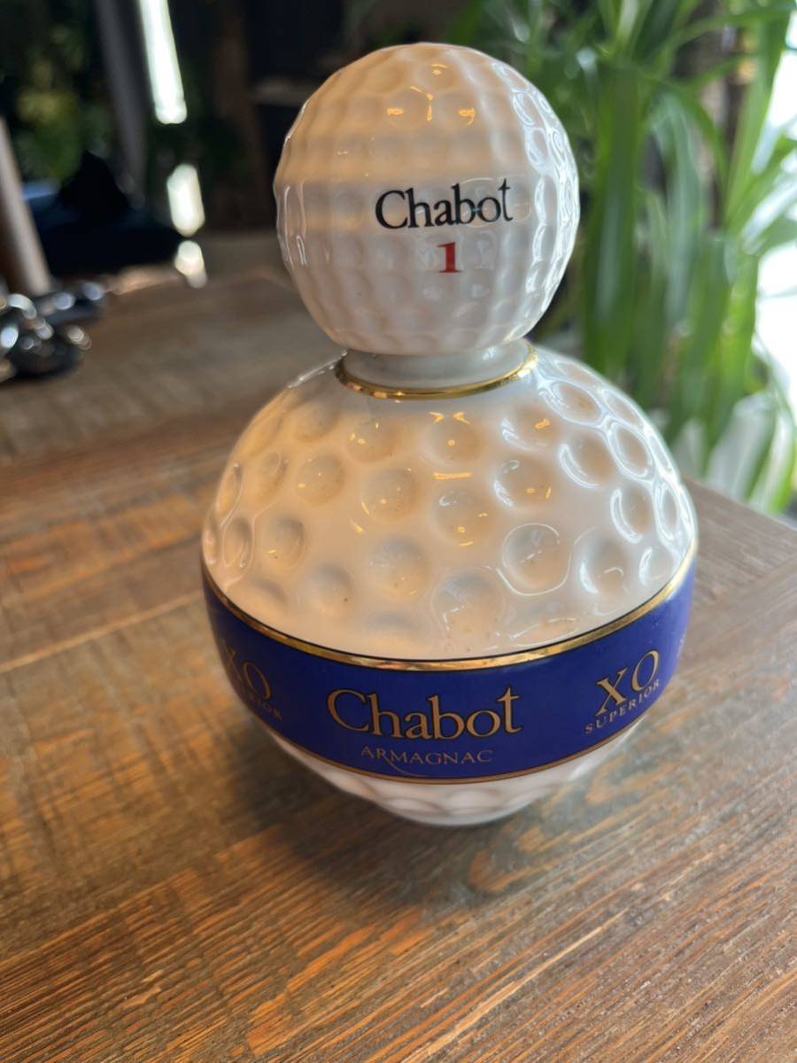 【未開封】古酒 CHABOT シャボー XO SUPERIOR スペリオール 陶器 ゴルフボール型 ARMAGNAC アルマニャック ブランデー 40% 未開栓の画像1
