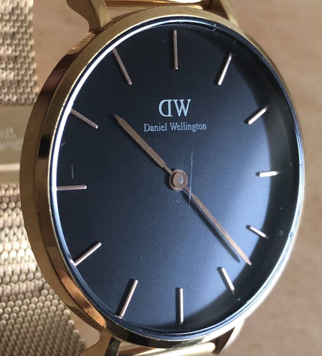 275-0005 Daniel Wellington ダニエルウェリントン レディース腕時計 金属ベルト クオーツ Classic E32R2 電池切れ 動作未確認の画像9