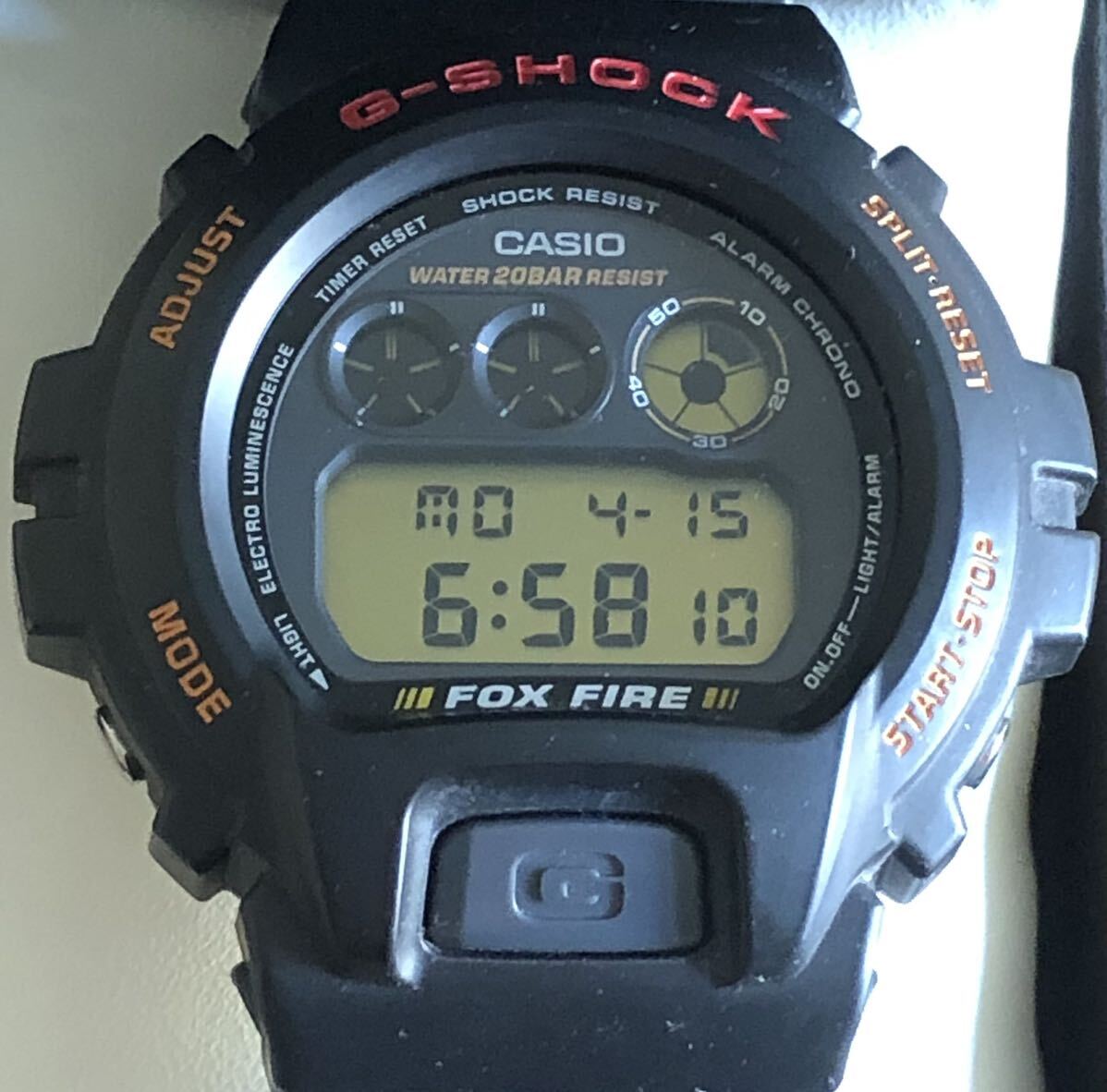 279-0786 CASIO カシオ G-SHOCK FOX FIRE メンズ腕時計 ラバーベルト デジタル クオーツ 黒 ブラック DW-6900B 稼働品の画像2