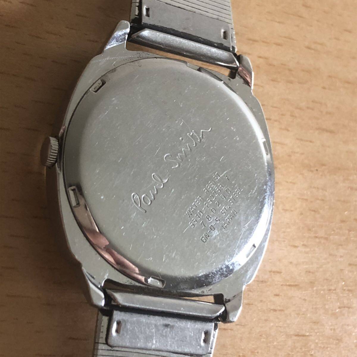 282-0561 Paul Smith ポールスミス メンズ腕時計 金属ベルト クオーツ 5530-F52258 電池切れ 動作未確認の画像7