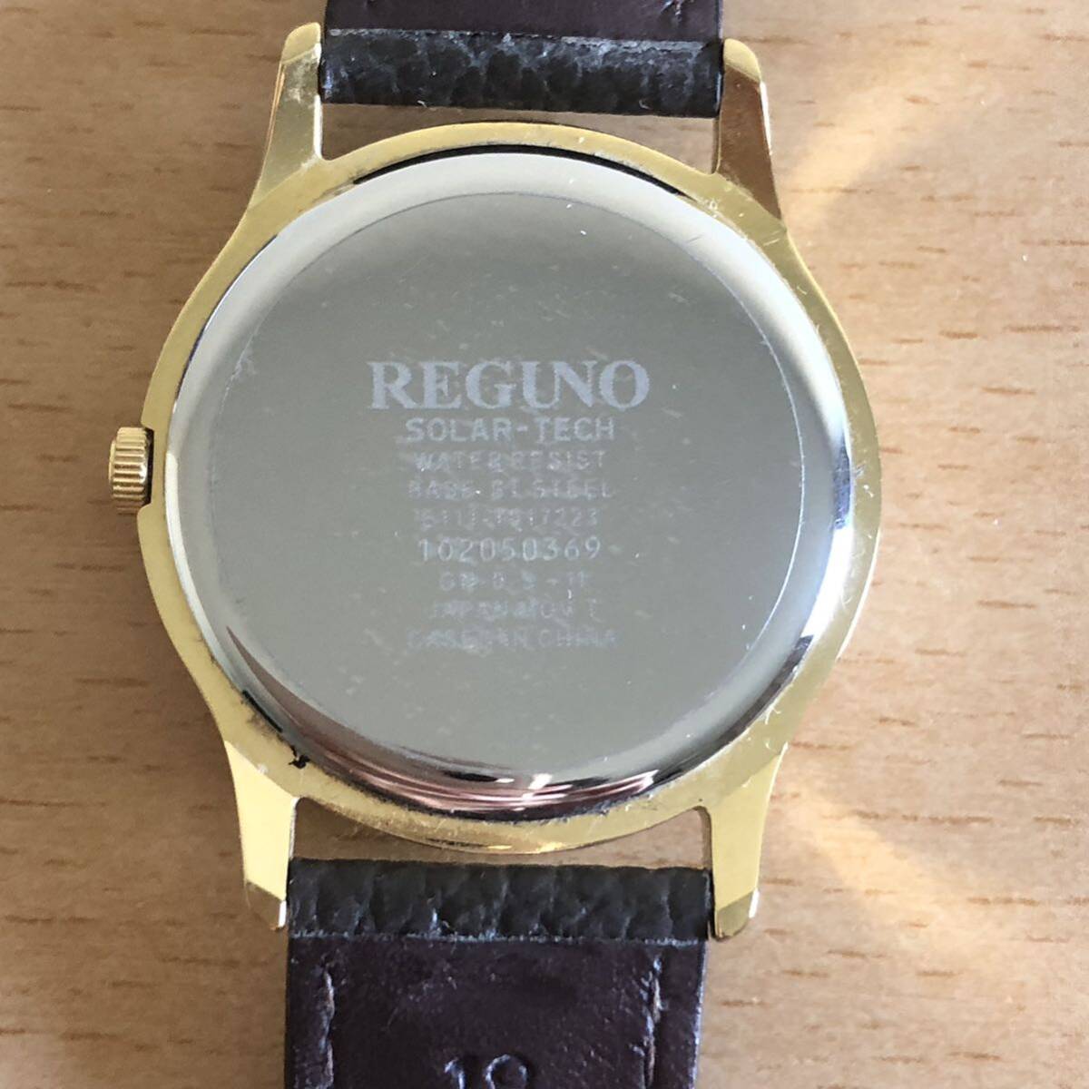 282-0117 CITIZEN シチズン　REGUNO レグノ　メンズ　レディース　腕時計　革ベルト　ソーラー　E111-T017223 動作確認済み_画像6