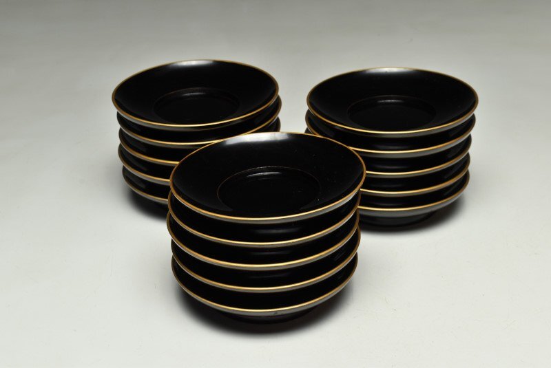 【蔵c9976c】木製黒塗縁金　木皿　菓子皿　十五客_画像2
