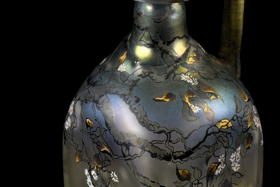 【蔵c9765d】工芸ガラス エナメル彩 花鳥文 サイン有 デキャンタ 飾り瓶 の画像2