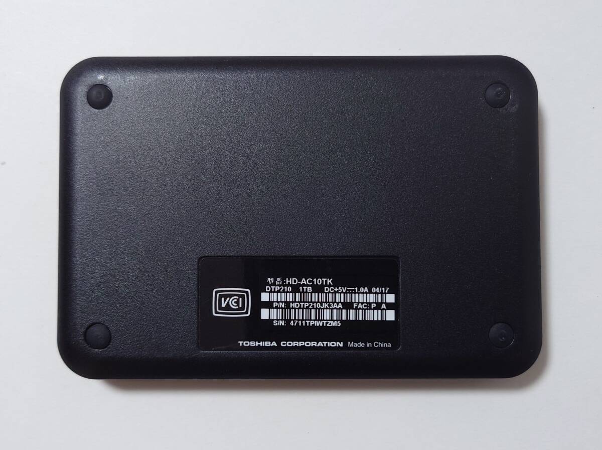 (4111) TOSHIBA 東芝 外付HDD 1TB HD-AC10TK 中古 箱・説明書なしの画像2