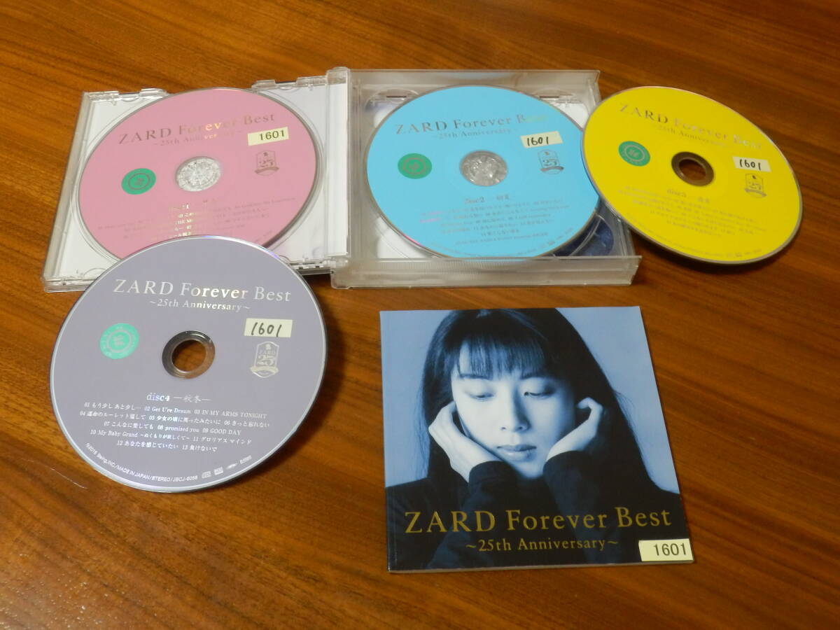 ZARD CD4枚組ベストアルバム「Forever Best ～25th Anniversary～」坂井泉水 25周年 BEST ザード レンタル落ちの画像3