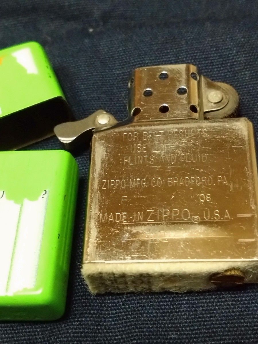 WHICH DO YOU グリーン ZIPPO 2009