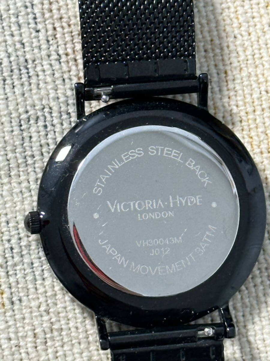 【美品】VICTORIA HYDE LONDON 腕時計　ヴィクトリアハイド　ロンドン　VH30043M_画像3