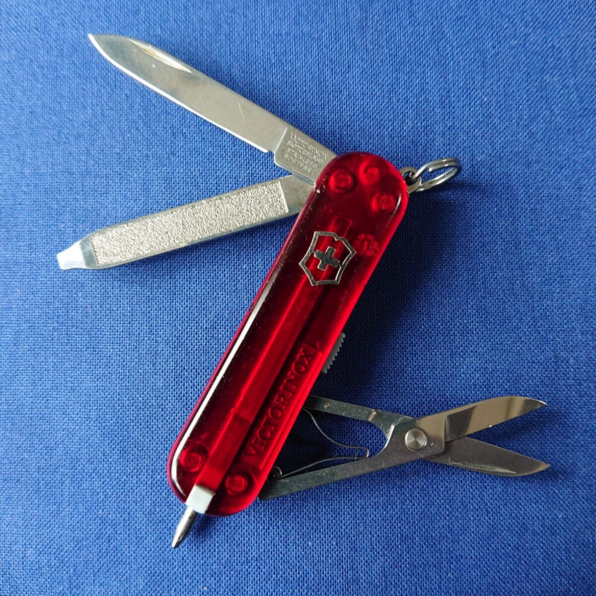 VICTORINOX(ビクトリノックス)クラシック シグネチャー (565)の画像1