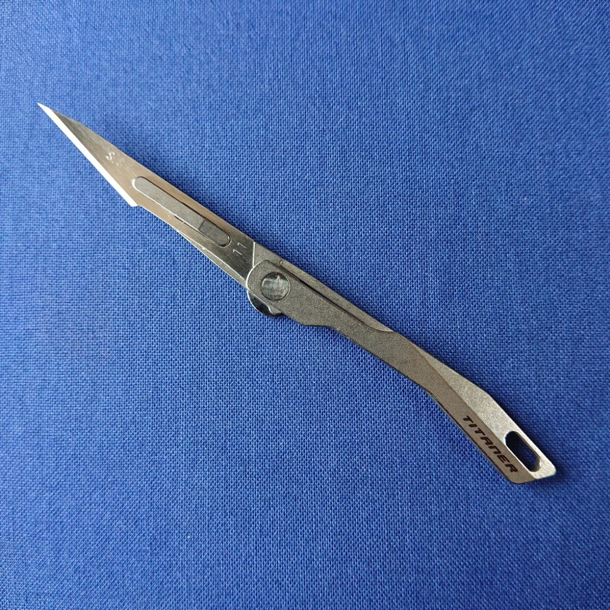 Titaner knife (512)の画像1