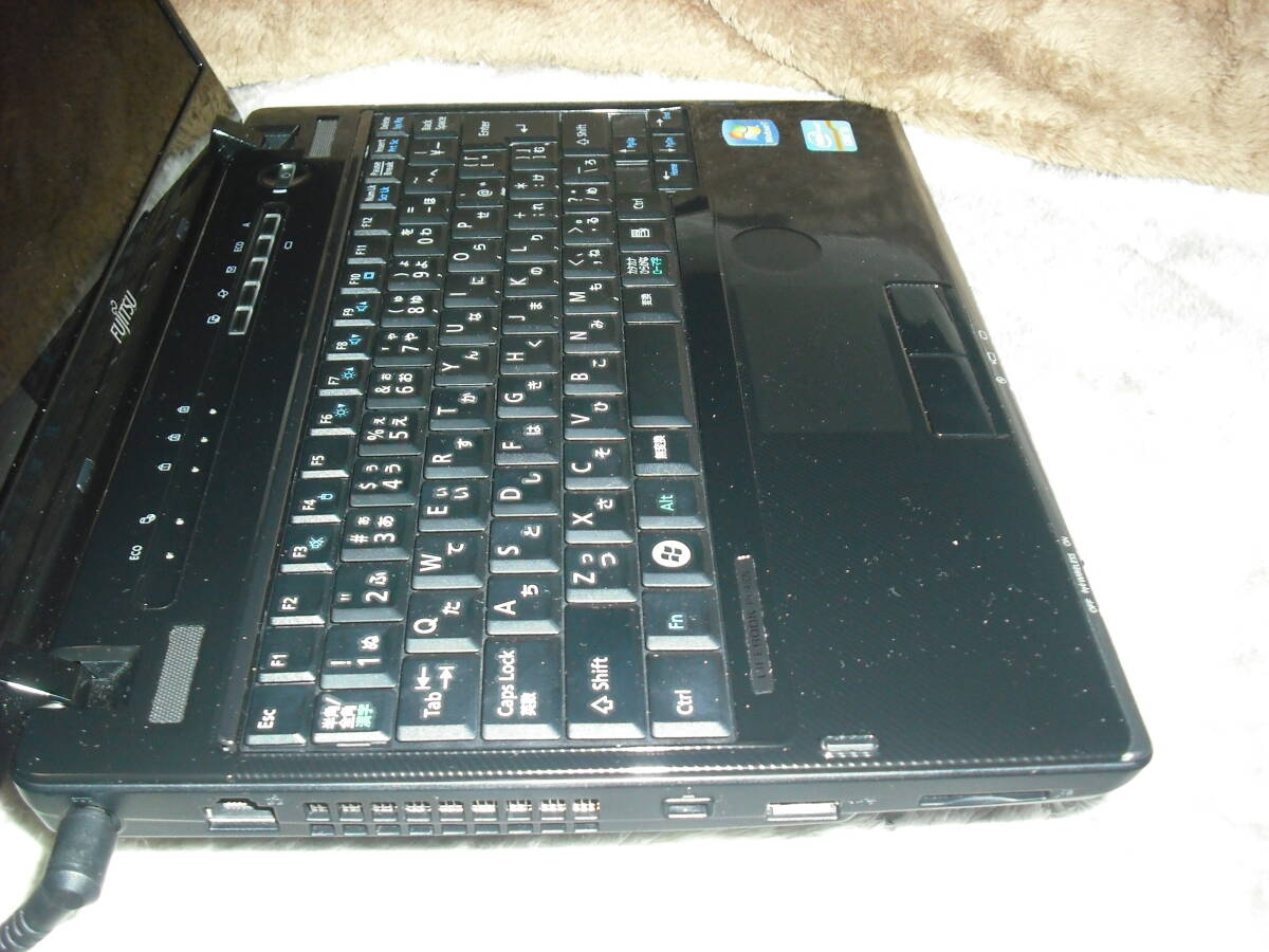 即決 富士通 LIFEBOOK PH74/CN　Win10 Pro 32bit　Intel Core i3-2310M 2.10GHz　4GB 320GB　12.1型　ブラック系 Li-Office AC付 ◇p1244◇_画像7