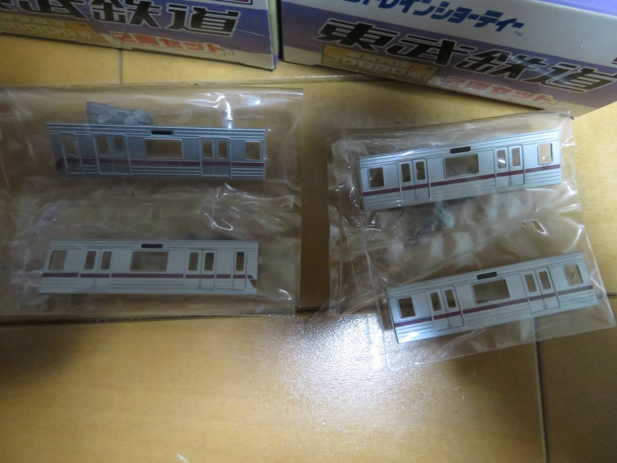 Ｂトレインショーティー 東武鉄道30000系2両セット2箱の画像3