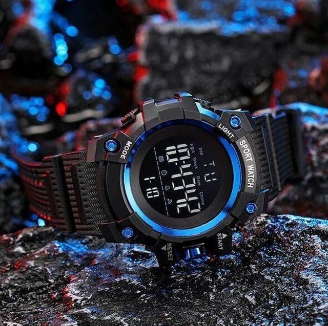 1080新品 腕時計デジタルウォッチ 多機能 LED 黒/青70pizt