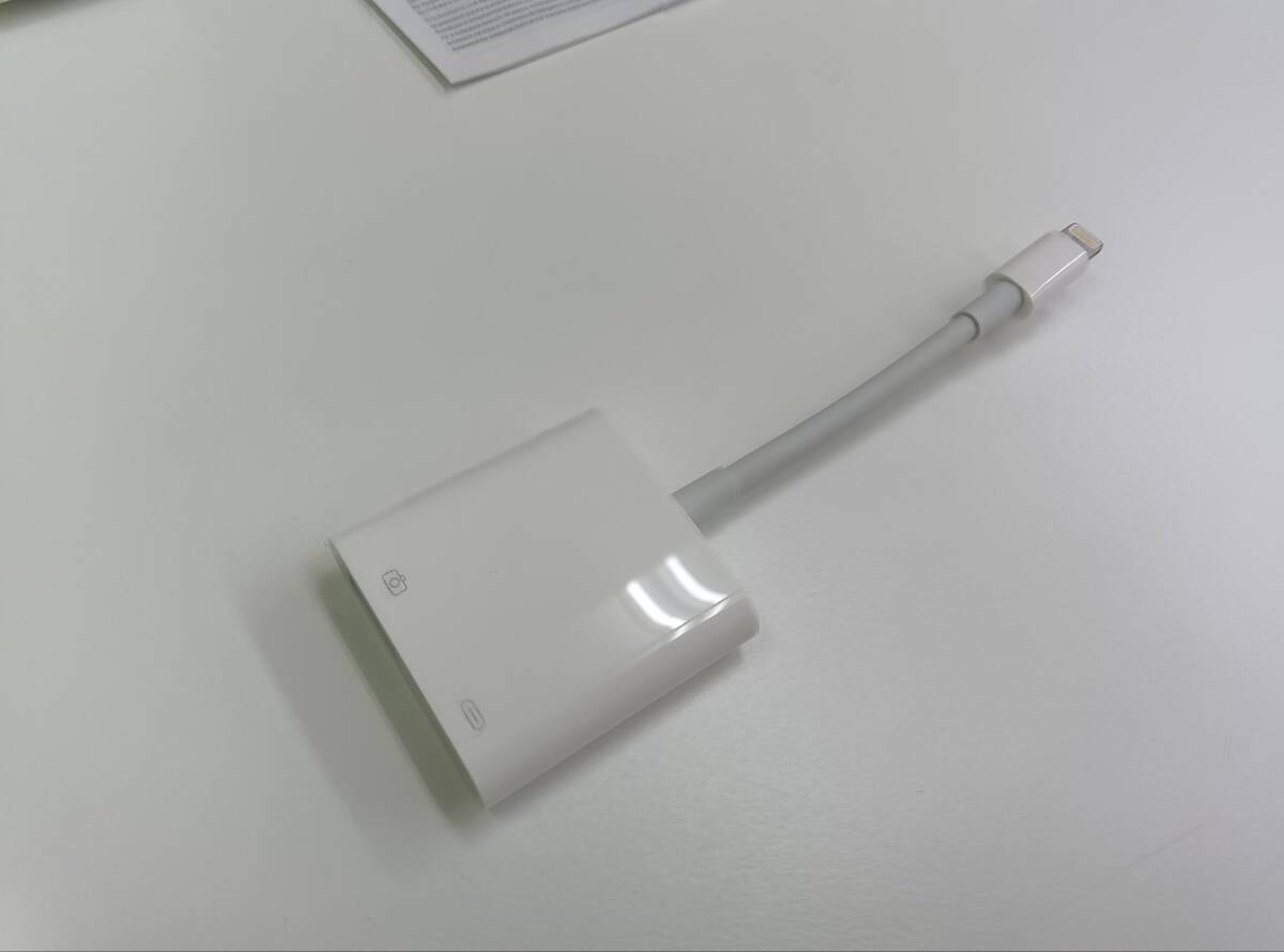 Apple アップル 純正 Lightning to USB3 Camera Adapter ライトニング カメラアダプの画像5