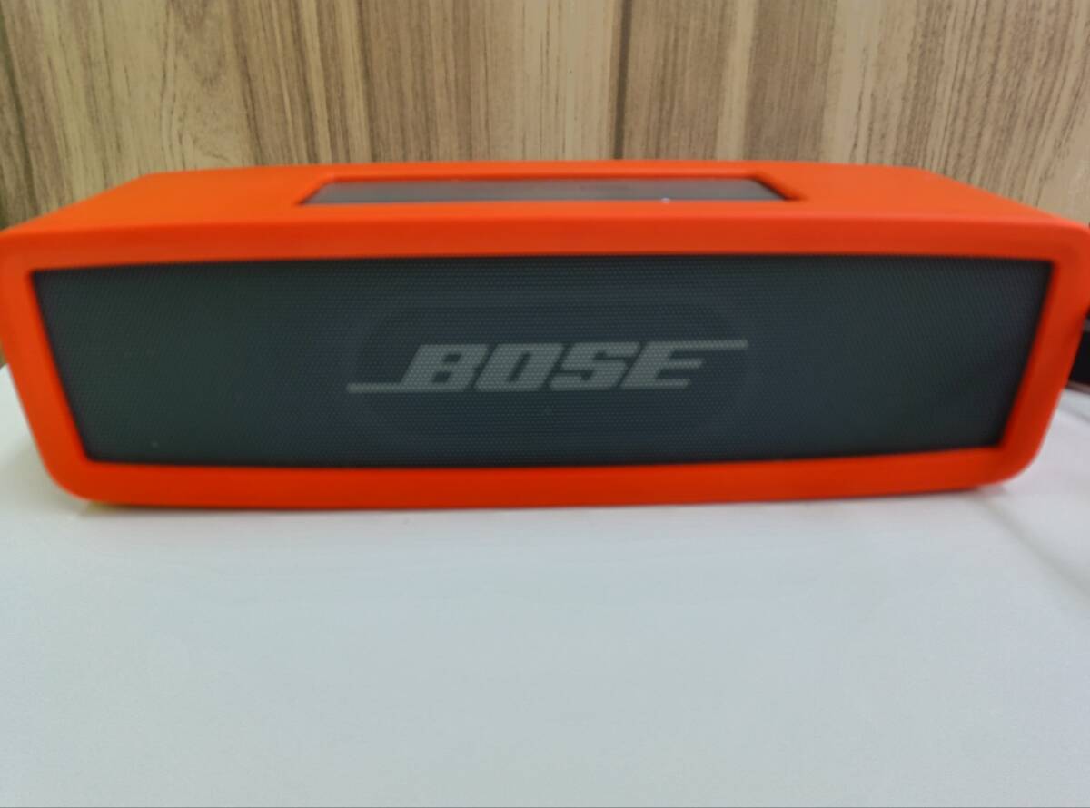 通電確認　ボーズ SoundLink Mini ポータブル ワイヤレス スピーカー BOSE Bluetooth サウンドリンクミニ オーディオ　◆4909_画像3