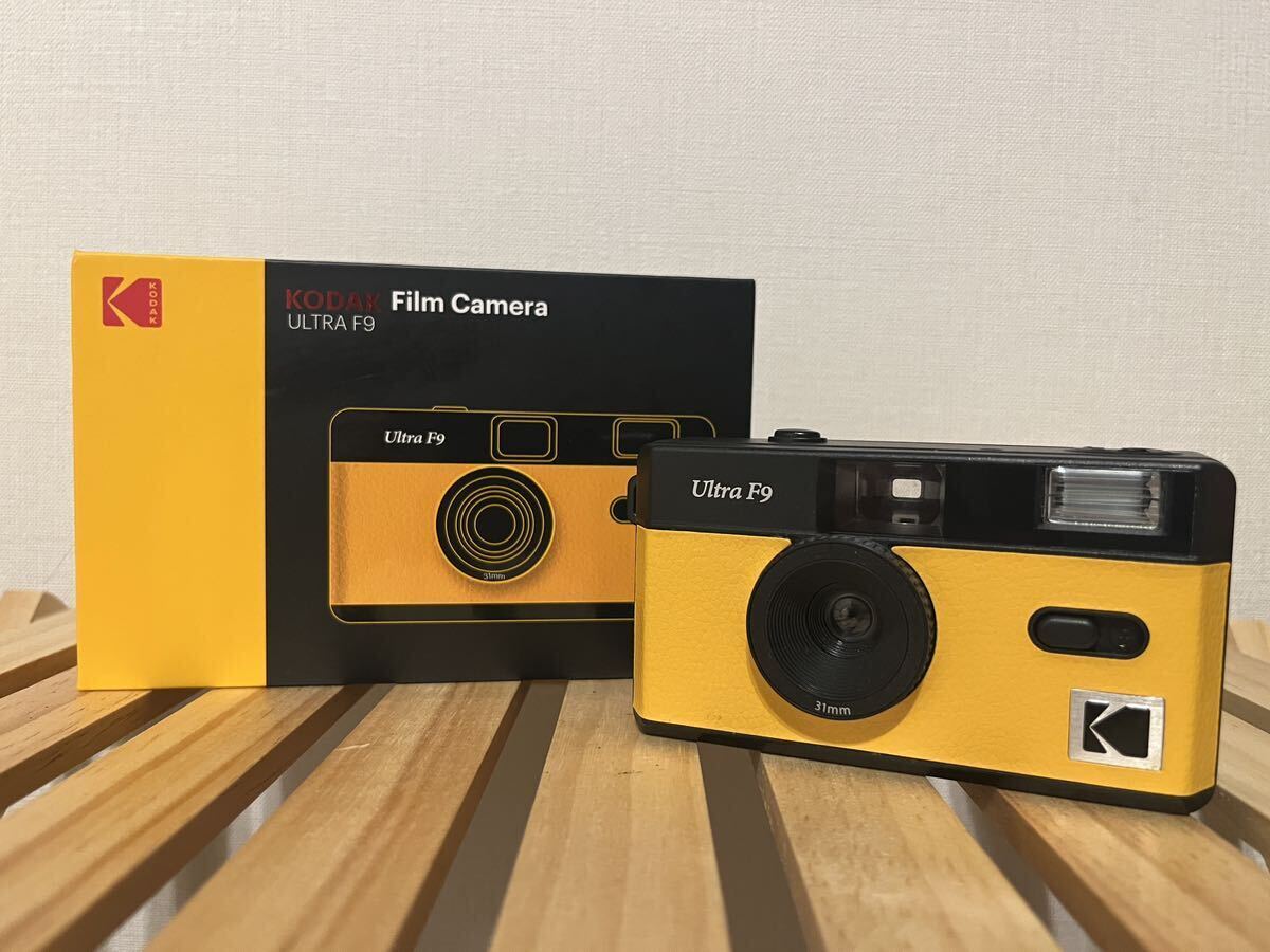 Kodak コダック ULTRA F9 コンパクトフィルムカメラ ブラック×イエロー 現状品　カメラ_画像1