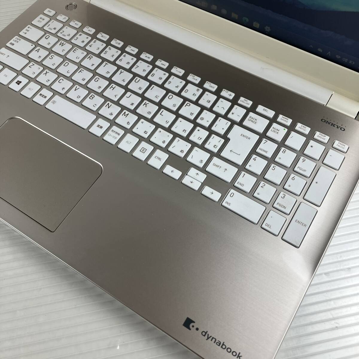 【(ハイエンドi7)】メモリ20GB,爆速新品SSD*Core i7-7500U*Windows11/Office2021/Bluetooth/ONKYO製スピーカー/人気東芝ノートパソコンの画像4