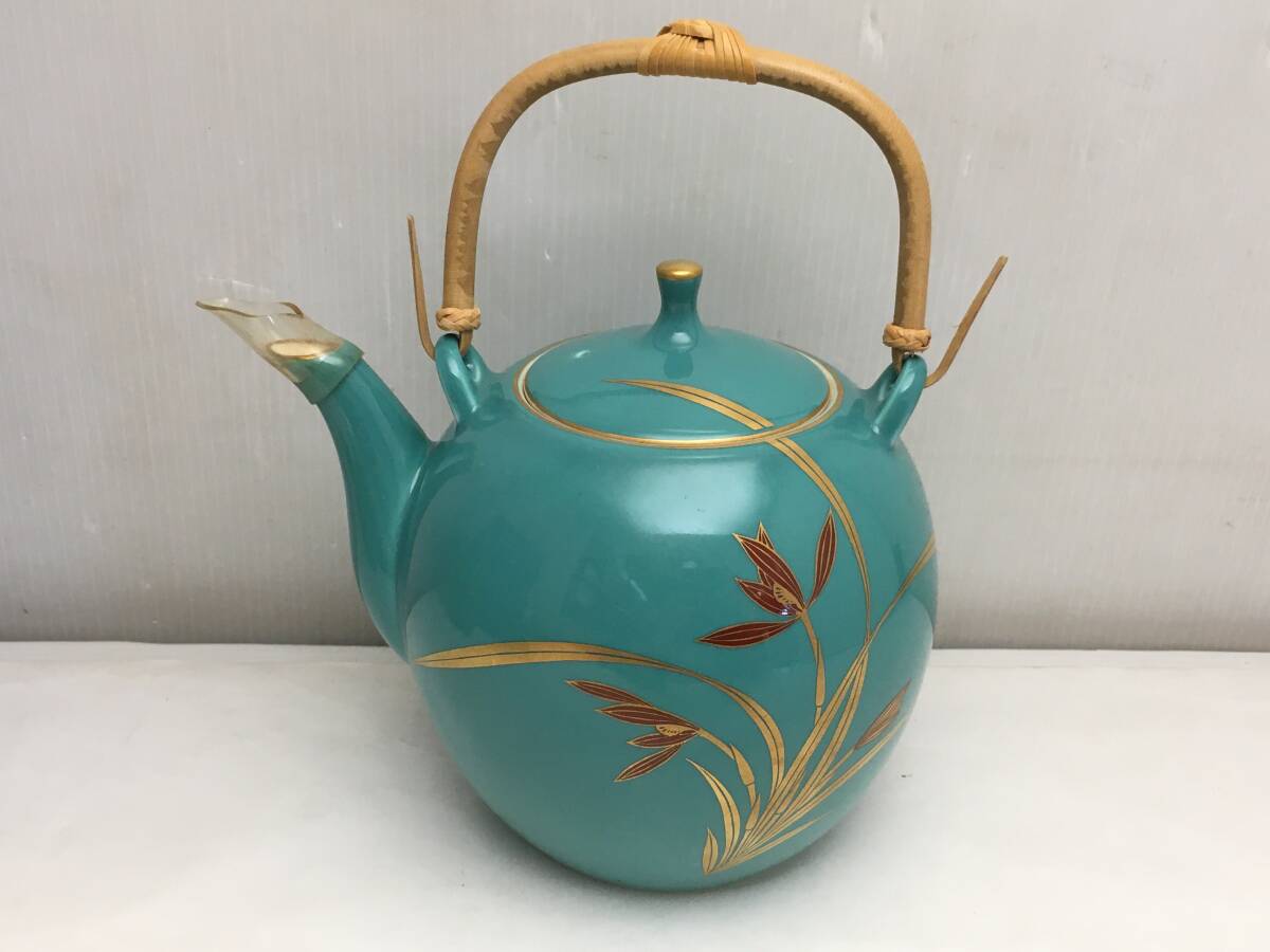 ■香蘭社 KORANSHA 肥後焼 茶器揃 急須 / 湯呑 5客 蘭の花 緑色 煎茶道具 汲み出し 煎茶碗 紙箱入り■_画像3