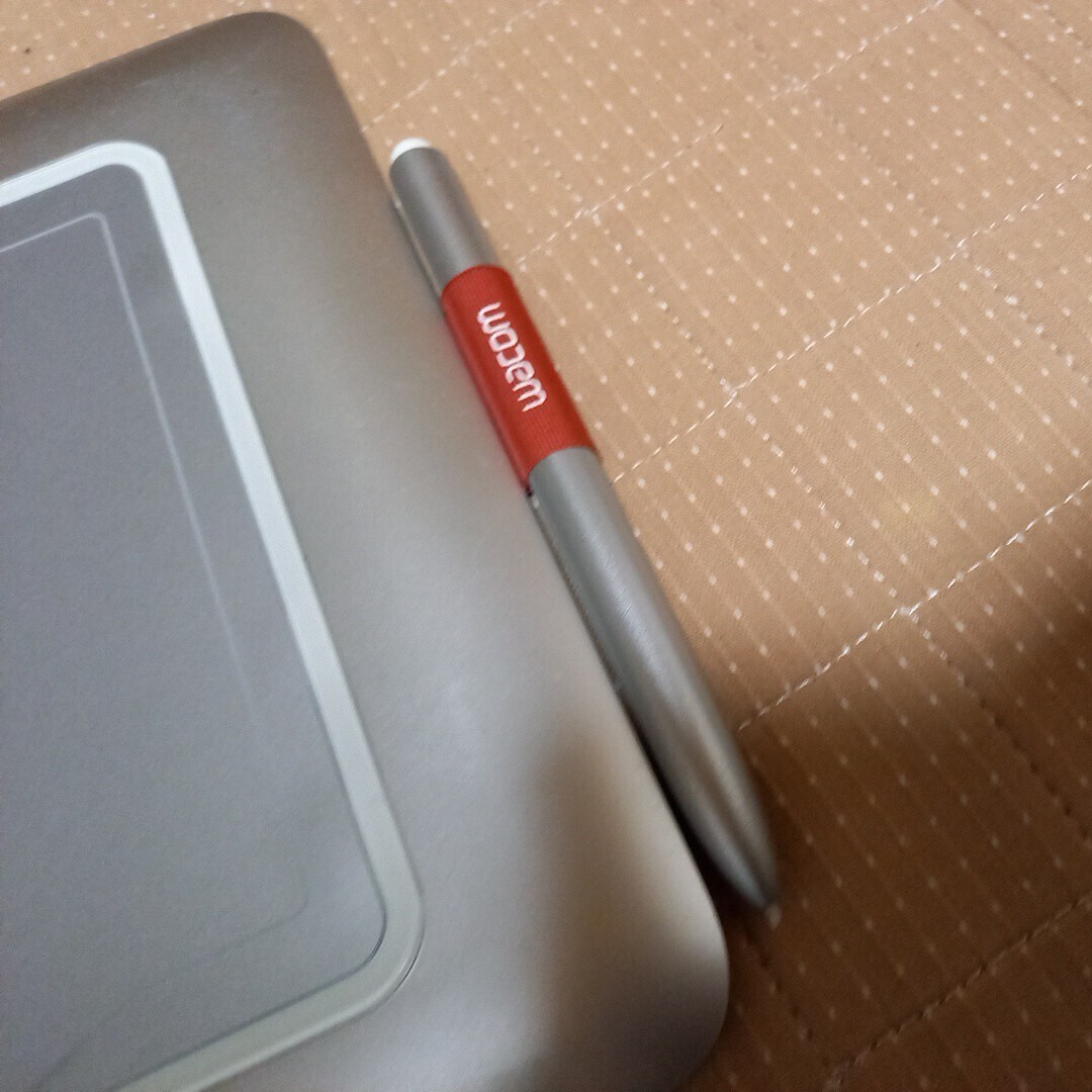 wacom bamboo fun cth-661 通電確認 ワコム パソコン周辺機器.の画像5