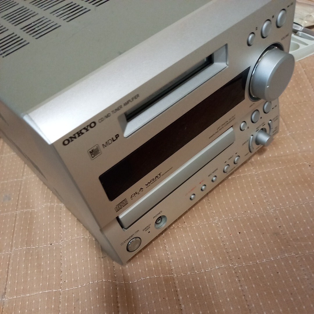 ONKYO CD MD オンキョー TUNER AMPLIFIER fr-x7 通電確認 ゆうパック80 ジャンク の画像7