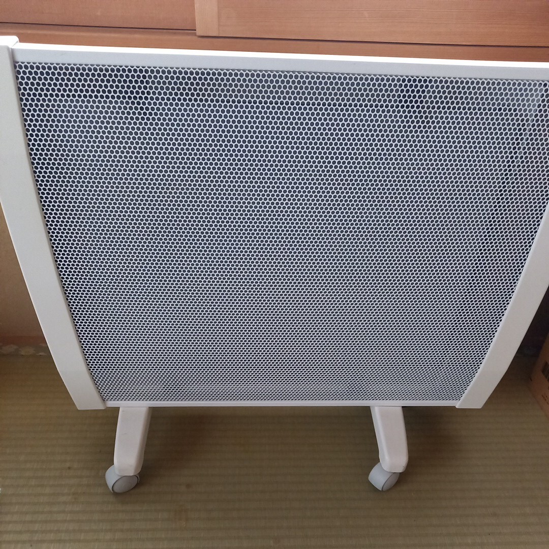 1 jpy from far infrared panel heater aoj-800l iv cell Trick s heater width is ...630 Junk Yupack 120