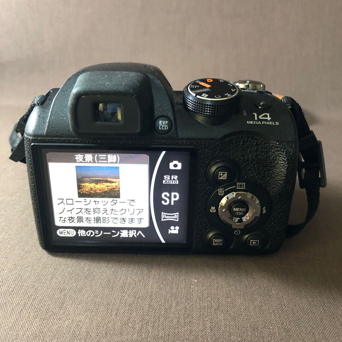 IK652 FUJIFILM FinePix S4000 16Gカード付き 富士フィルム フジフィルム_画像4