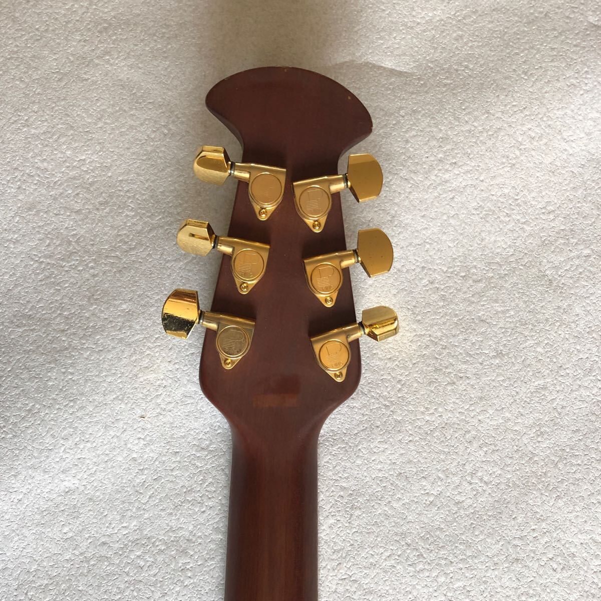 567 Ovation Celebrity エレアコギター  オベーション製アコースティックギター CC257 茶 アコギ用ハードケース付属 美品の画像8